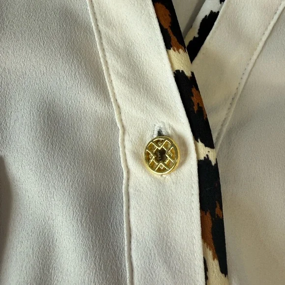 Off-White Button-Up Blouse with Leopard Print Trim and gold details. - Picture 4 of 6